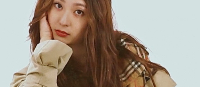 krystal-aposta-em-elegancia-e-atmosfera-eterea-no-mv-de-“pwlt”